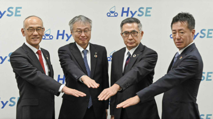 honda, kawasaki, suzuki e yamaha unidos para fabricar motos a hidrogénio