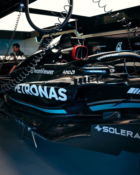 Mercedes com várias atualizações para o Mónaco... e abandona o conceito «zero flancos»