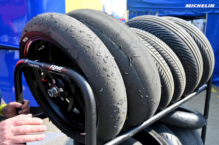 ‘há situações para os pneus que podes gerir; há pilotos e equipas que o fazem’ – piero taramasso