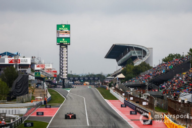 VÍDEO - Ferrari não acata pedido de Leclerc por pneus macios no GP da Espanha