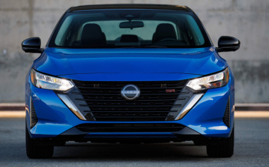 Novo Nissan Sentra 2024 ganha facelift e novidades - fotos e detalhes