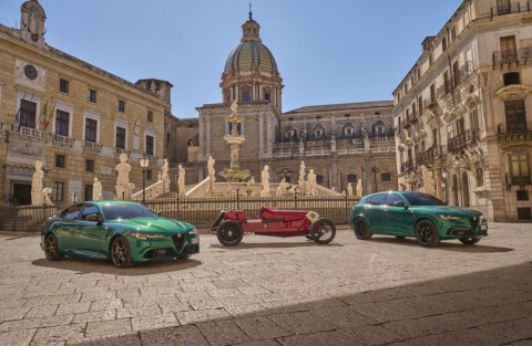 Alfa Romeo lançou edição limitada do Giulia e do Stelvio e já esgotou