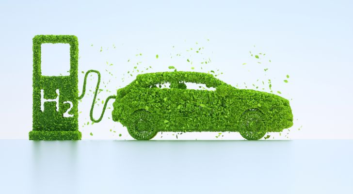 pessoas trocam carros a gasolina a cada 12 anos, enquanto os carros elétricos são renovados a cada três anos