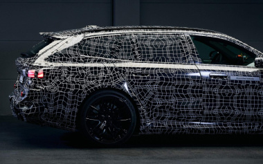 Novo BMW M5 Touring 2025 tem primeiras imagens reveladas