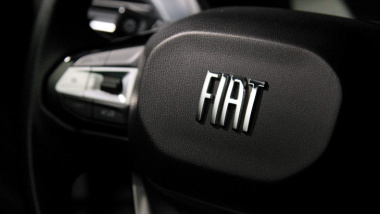 Nova Fiat Titano 2024: picape média tem interior revelado