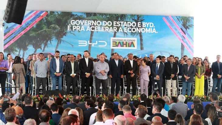 byd investirá r$ 3 bilhões em fábrica de carros elétricos e baterias no brasil