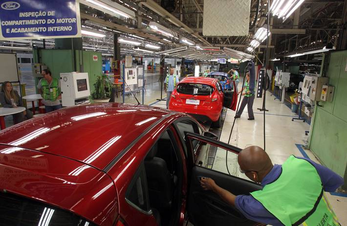 produção de veículos recua 7,1% em junho apesar de alta nas vendas com programa federal, diz anfavea