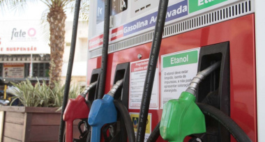 Cláudia de Jesus exige monitoramento dos preços dos combustíveis em Rondônia