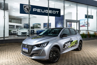 Novo Peugeot 208 2023 com motor 1.0 supera 18.000 unidades vendidas