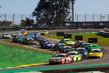 AO VIVO: Assista às corridas de domingo da Porsche Cup em Interlagos