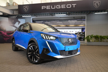 Peugeot e-2008 elétrico: preço reduzido a R$ 209.990 - desconto de R$ 50 mil