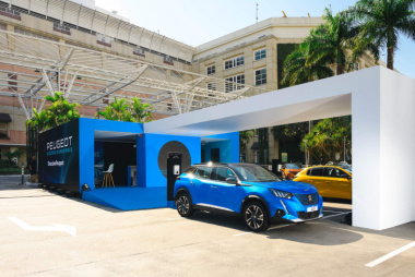 Peugeot promove test-drive de elétricos no Tatuapé - São Paulo