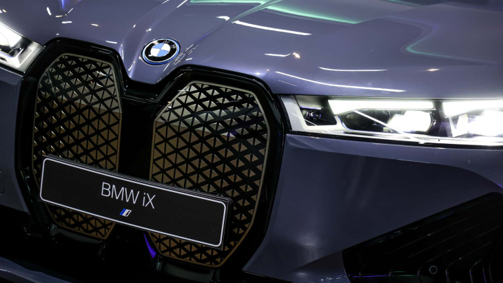 bmw ix m60: elétrico mais potente da marca é lançado por r$ 1,1 milhão