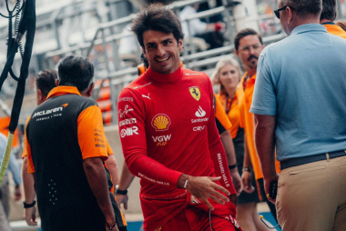 Sainz diz que estar na Ferrari é prova de que “vive auge da carreira” na F1: “Orgulhoso”