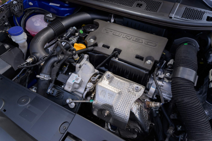 novo peugeot 208 turbo 2024 griffe: fotos, preços e detalhes adicionais