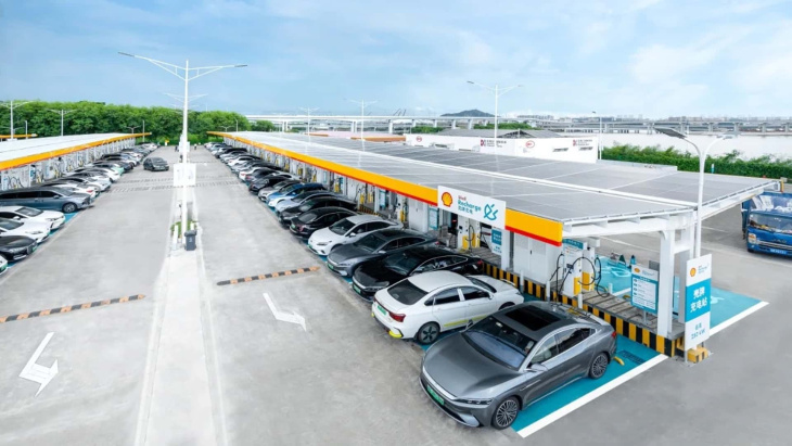 shell e byd inauguram a maior estação de recarga de carros elétricos do mundo