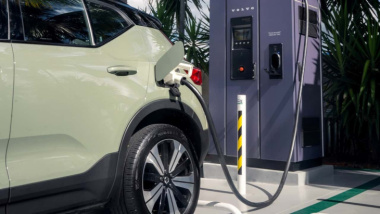 Volvo lança aplicativo para estações de recarga de carros elétricos