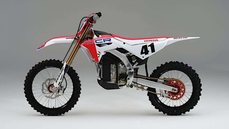 honda leva protótipo de moto elétrica para torneio de motocross pela 1ª vez