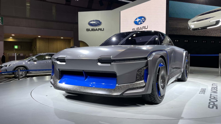 subaru sports mobility concept é um muscle car elétrico japonês