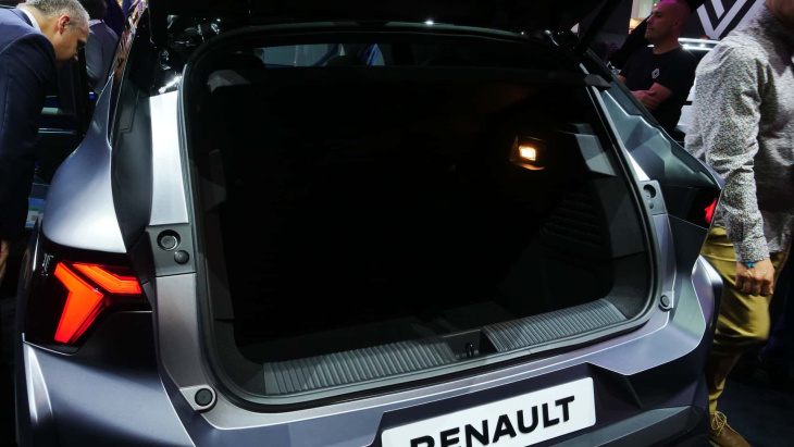 renault anuncia carro elétrico popular pelo equivalente a r$ 100 mil