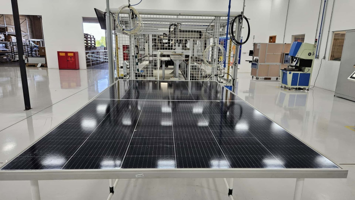 byd inaugura seu 1º centro de pesquisa em energia solar no brasil