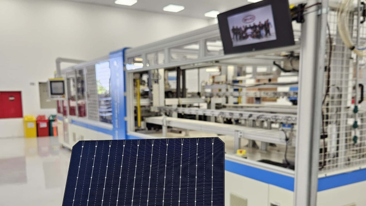 byd inaugura seu 1º centro de pesquisa em energia solar no brasil
