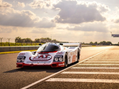 Este Porsche 962 que correu nas 24 Horas de Le Mans pode ser seu