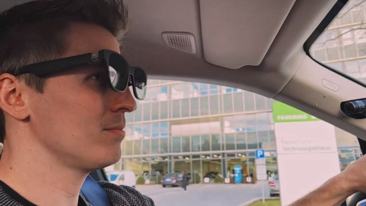 bmw aposta na condução com tecnologia de realidade aumentada