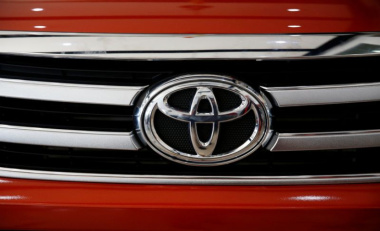 Toyota interrompe envio de alguns veículos por problemas de certificação