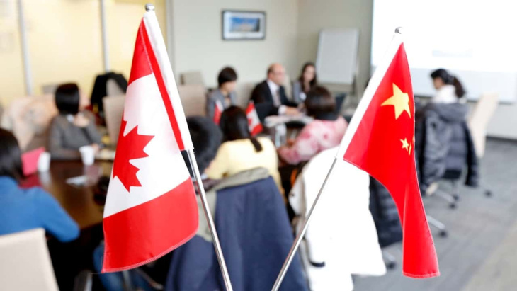 esqueça a china: canadá terá a melhor logística para fazer baterias