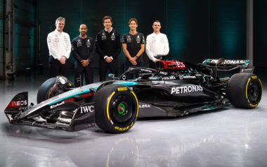 Mercedes-AMG F1 W15 apresentado para a Fórmula 1 2024