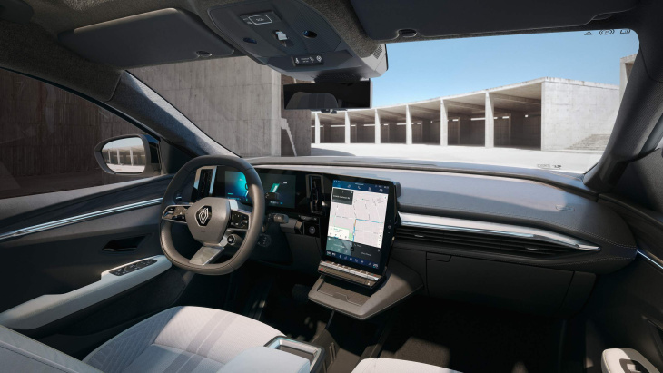 novo renault scenic e-tech 2025 eleito carro do ano 2024 - europa