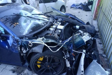 Motorista de Porsche de R$ 1 milhão bate em Sandero, mata um e foge em SP