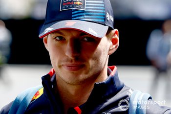 F1: Wolff daria as boas-vindas a Marko na Mercedes caso consultor saia da Red Bull e o compara a Lauda
