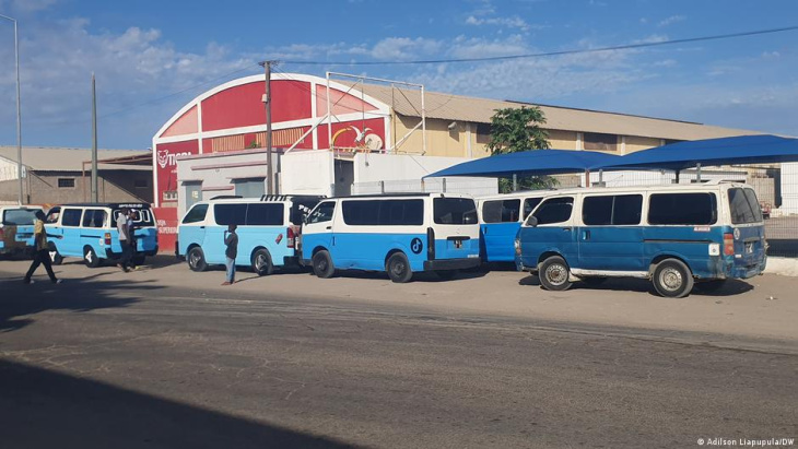 namibe: taxistas em greve pela subvenção aos combustíveis