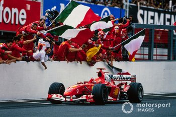 F1: Ferrari está interessada em quatro membros chave da Red Bull