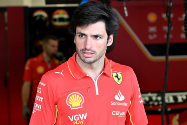 Ferrari projeta Sainz “de volta e lutando na frente” após cirurgia no GP da Austrália