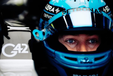 Russell pede para Mercedes manter “tratamento igual” na F1 2025