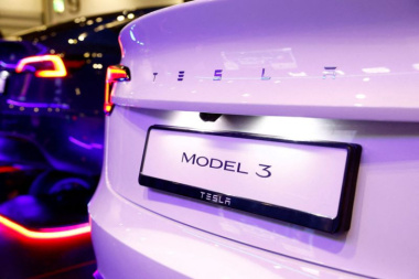 Tesla buscará locais na Índia para fábrica de veículos elétricos, diz Financial Times