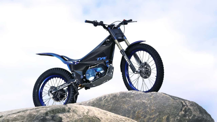 yamaha registra patente de moto elétrica com embreagem para o motocross
