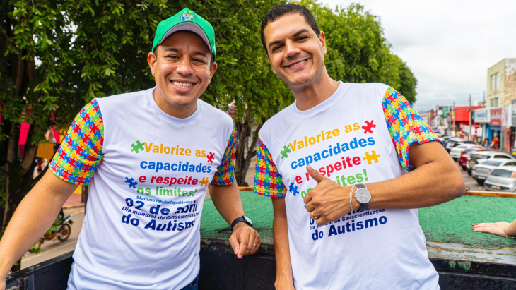 deputado cássio gois participa de ato em celebração ao dia mundial da conscientização do autismo, em cacoal