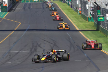 Red Bull põe Ferrari como “rival mais próxima” em China “exigente com dianteiro esquerdo”