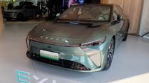 jaguar land rover usará plataforma da chery para carros elétricos e híbridos